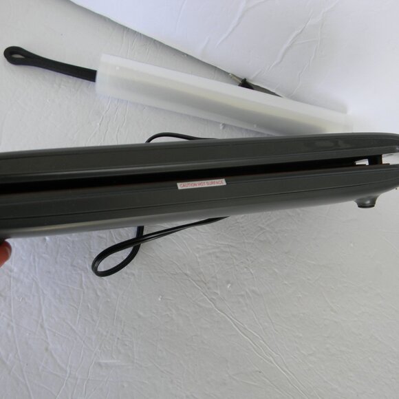 NEW Prepology Vacuum Sealer with Vacuum Sealing Roll CRACKED PEPPER - Picture 3 of 5